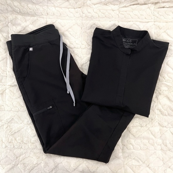 Figs Zamora Jogger Scrub Pants - Large, Black - Picture 1 of 5